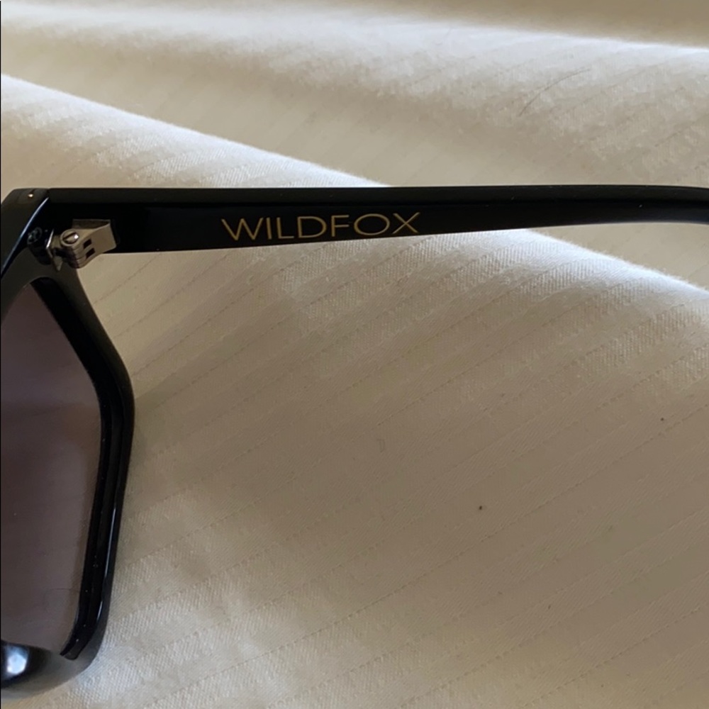 Wildfox Sunglasses - Picture 2 of 3